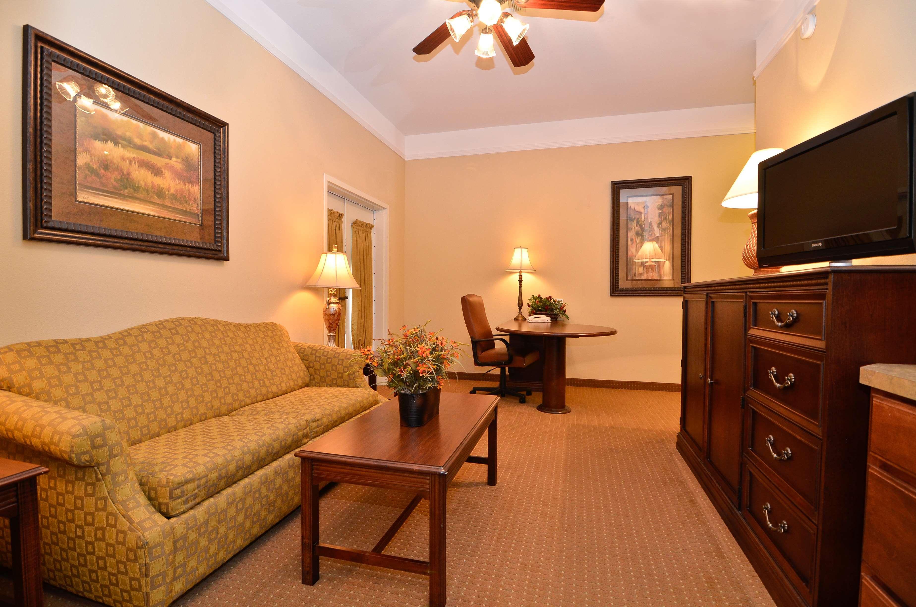 Best Western Plus Monica Royale Inn & Suites Greenville Zewnętrze zdjęcie