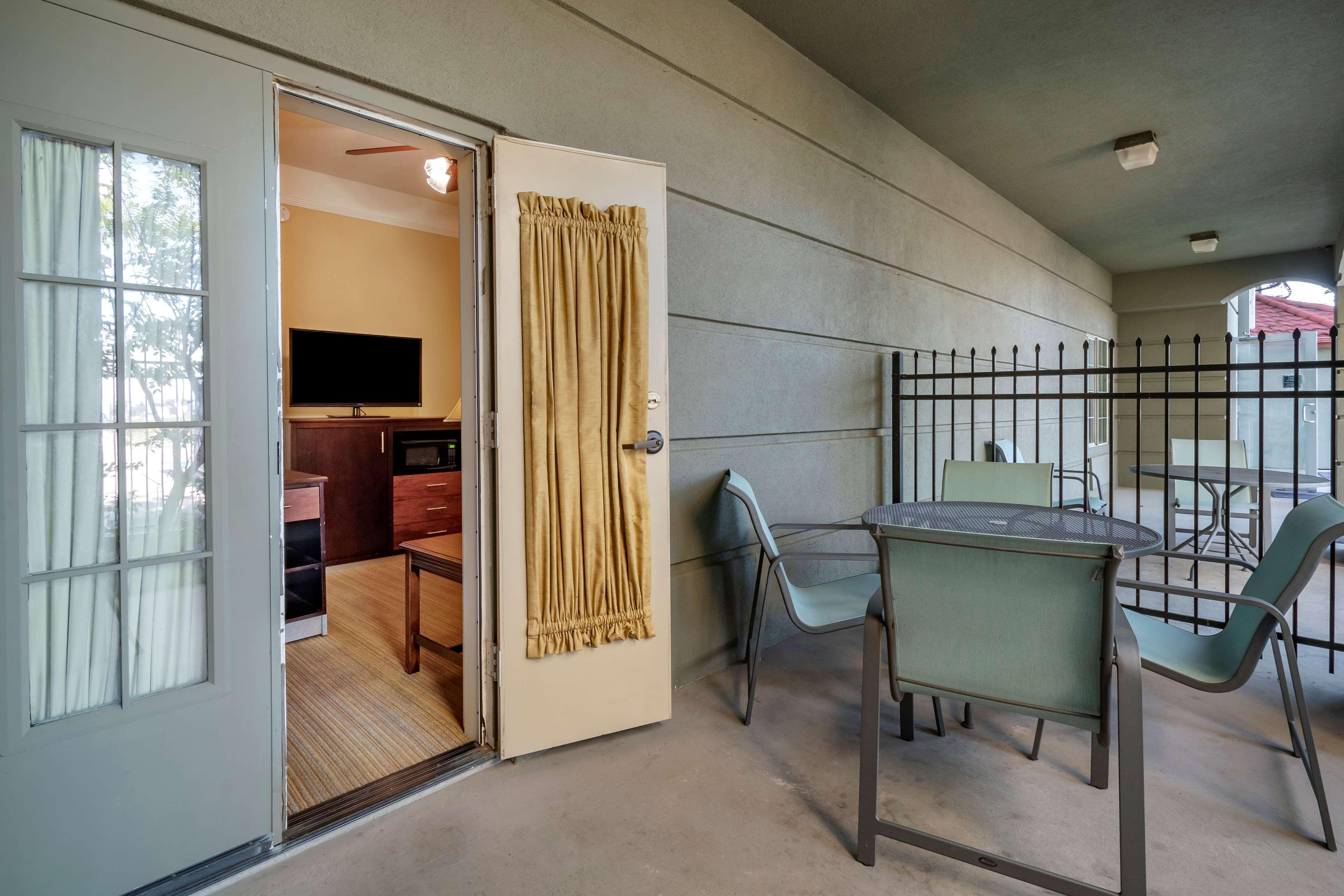 Best Western Plus Monica Royale Inn & Suites Greenville Zewnętrze zdjęcie
